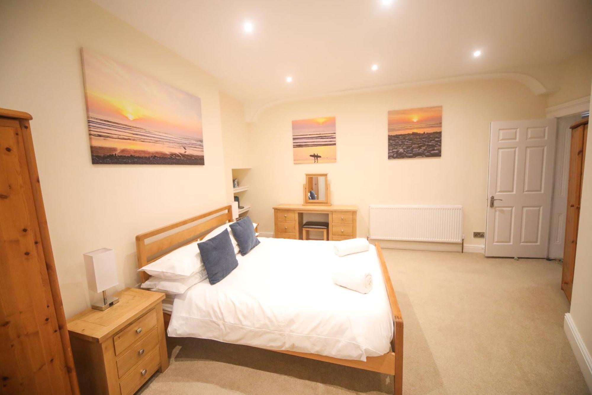 Lfracombe Holiday Apartment Close To Tunnels Beaches イフラクーム エクステリア 写真
